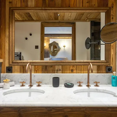 Hilo Val D Isere Gelinotte Avec Jacuzzi Apartment *