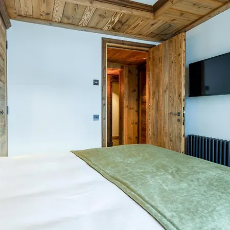 Apartment Hilo Val D Isere Gelinotte Avec Jacuzzi *